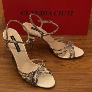 Claudia Ciuti Azalea Python High Heels, Bone